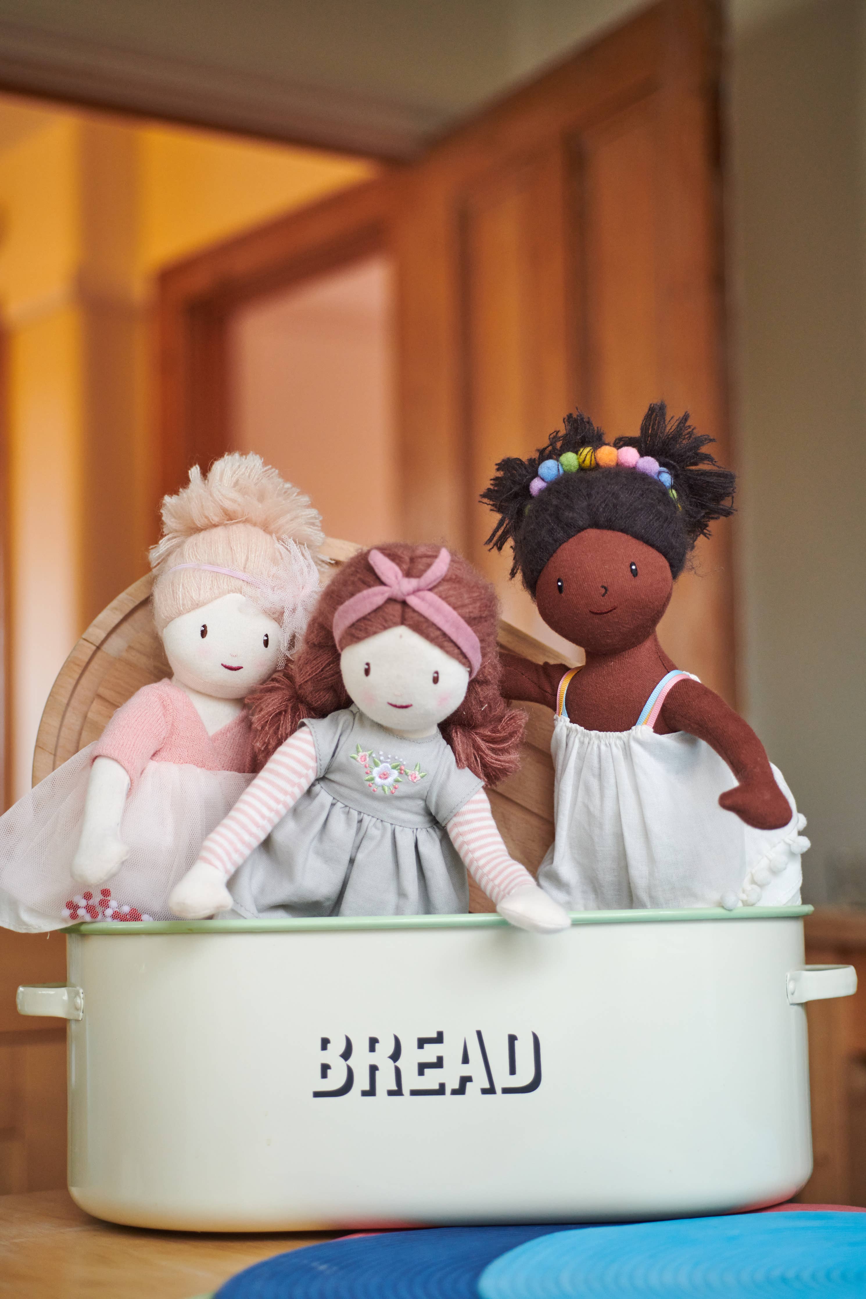 Esme Stoffpuppe 35 cm - nila kids