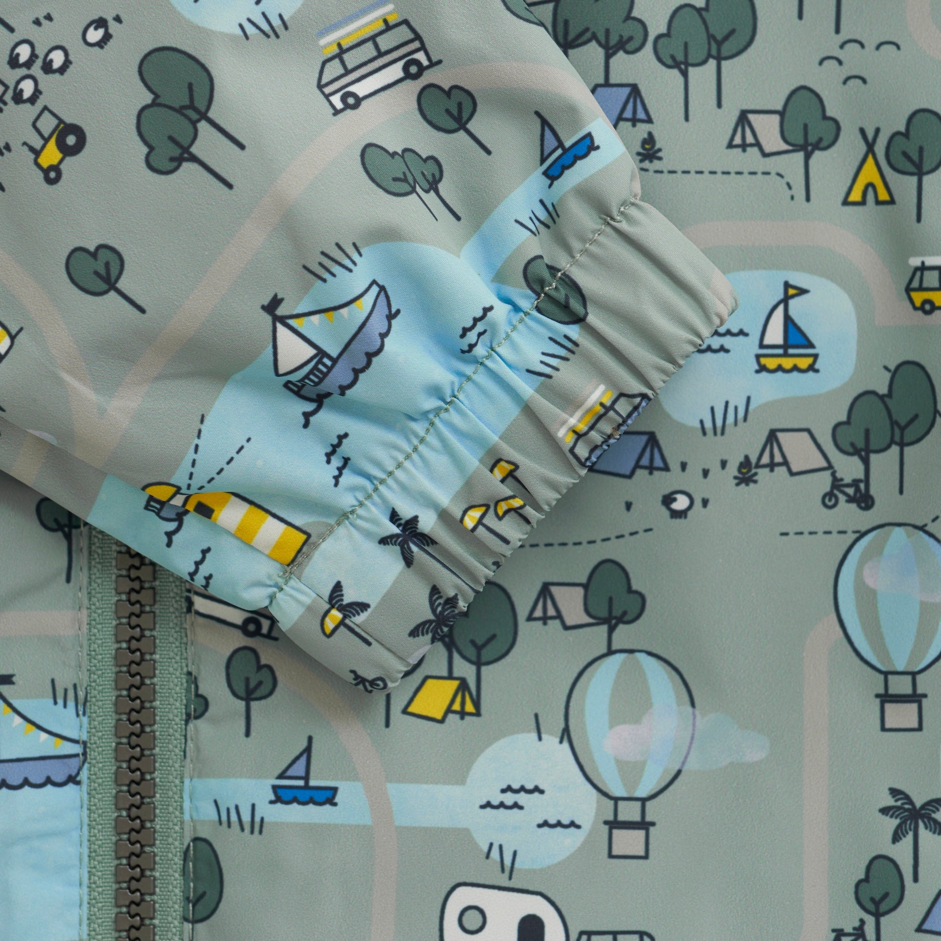 Übergangsjacke „Reise“ – mit Abenteuer-Print | 100 % Polyester, wind- & wasserabweisend - nila kids