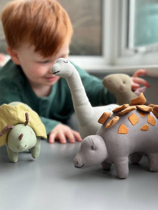 Steggy Linen Dinosaurier-Spielzeug für Kinder - nila kids